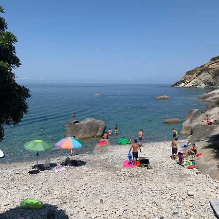 Bilocale Capraia - Terrazza Vista Mare * Pomonte (Livorno)