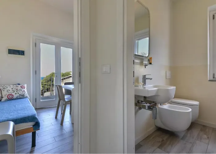 아파트 Bilocale Capraia - Terrazza Vista Mare 포몬테